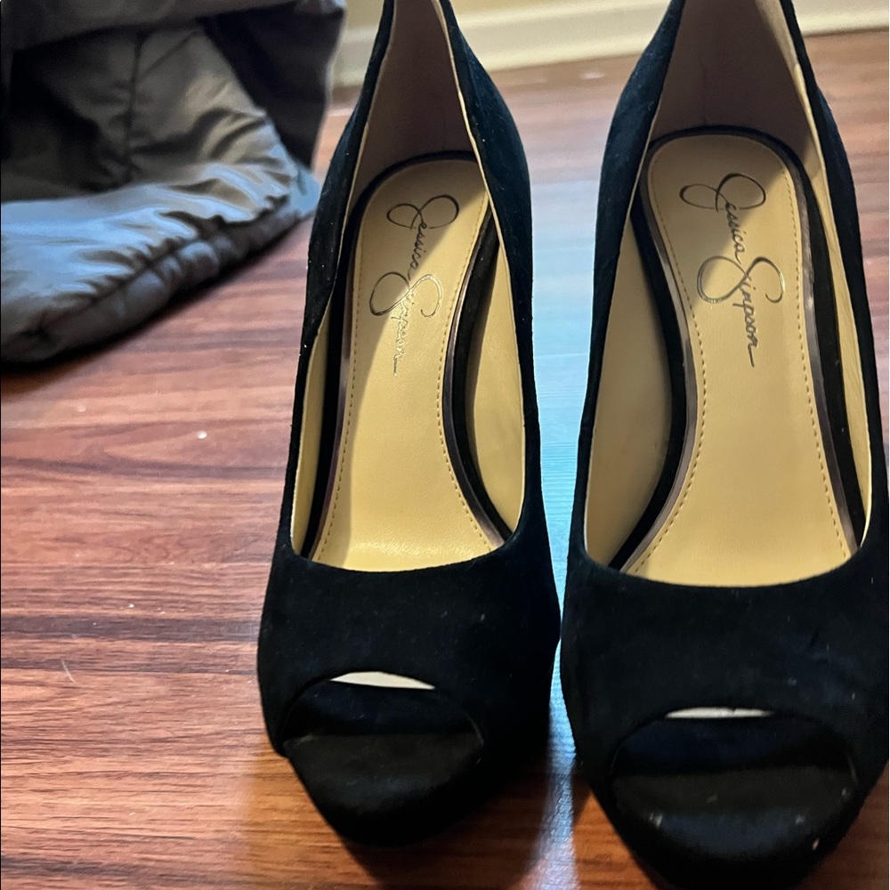 Jessica Simpson Peep toe heels